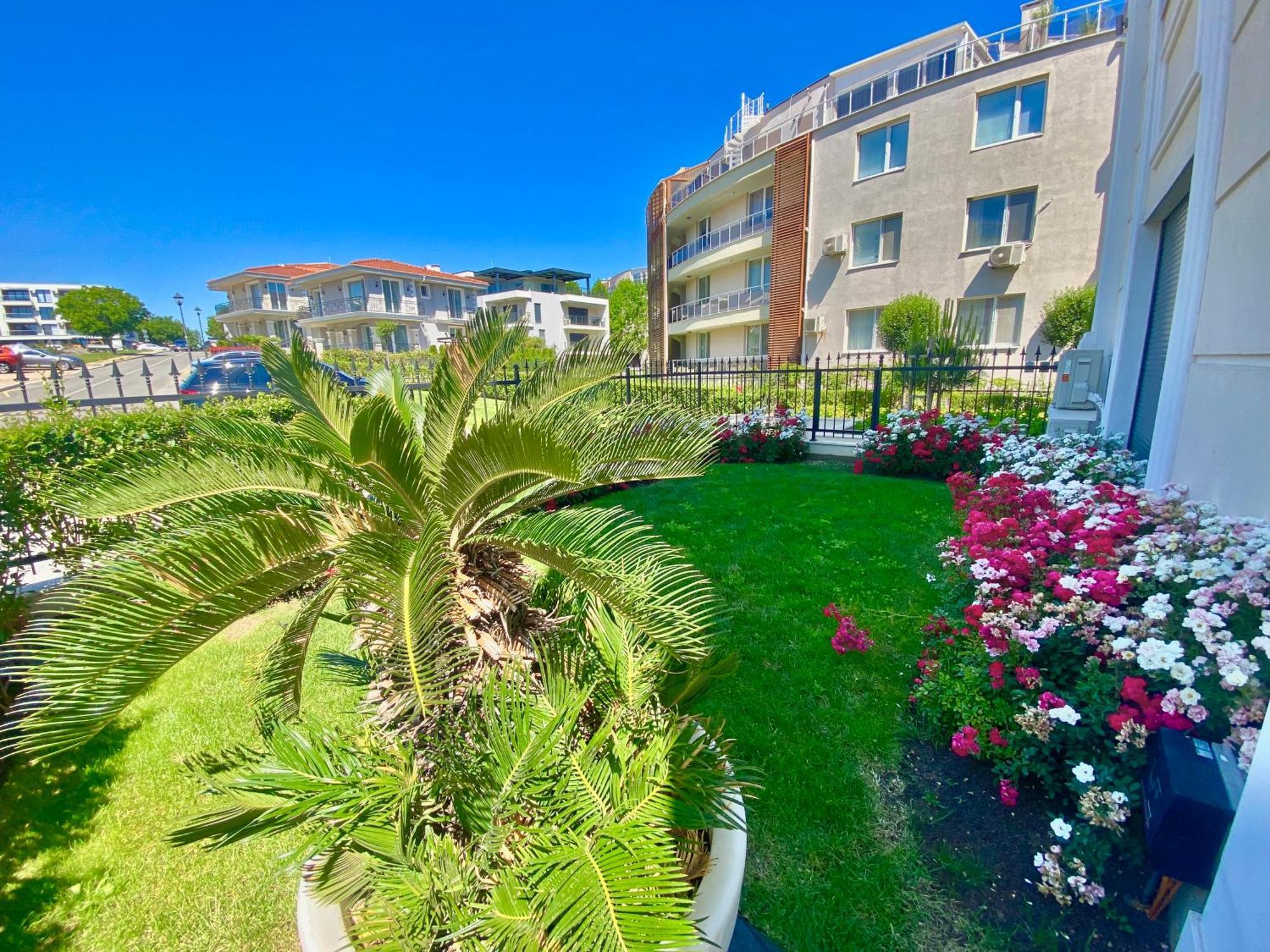 Apartments In Complex Panorama Chernomorets Buitenkant foto